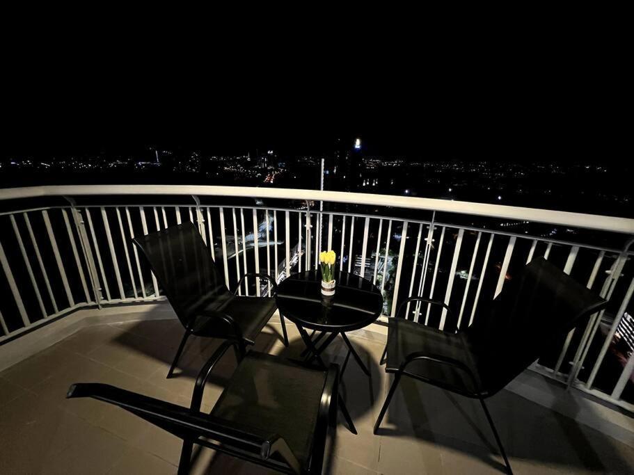 Apartment Teega Modern 4br 12pax Pooltable By Our *