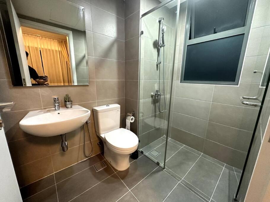 Apartment Teega Modern 4br 12pax Pooltable By Our